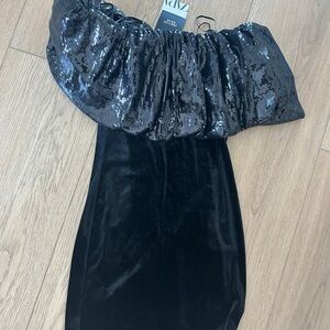 ZARA Sequined black mini velvet dress